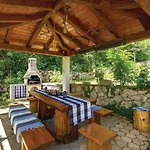 Lovely In Σπίτι διακοπών Jurdani