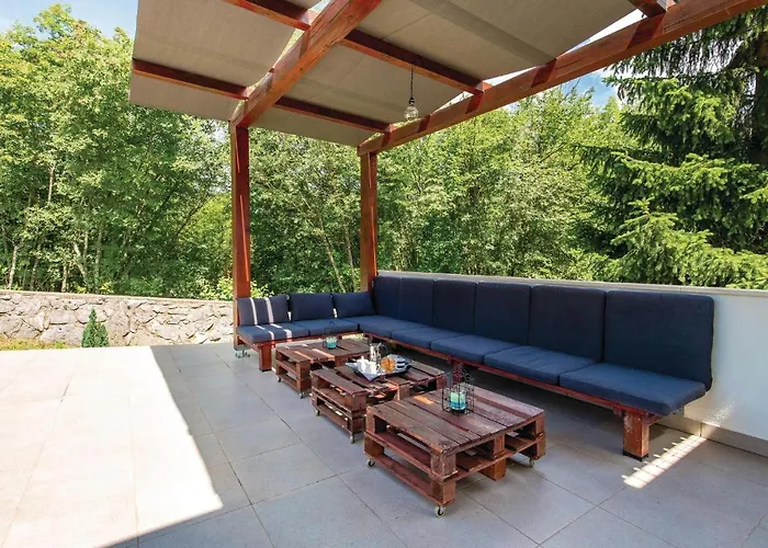 4 Bedroom Gorgeous In