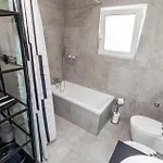 Ferienhaus Lovely Home In Jurdani *